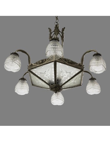 8-flammige deckenleuchte aus silberbronze montur, 6 glaskelchen und mittig aufgelegten glasscheiben, geätzt mit blumenmotiv
