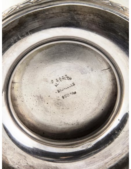 Poinçon Altenloh Bruxelles, numéro de modèle et indication de la teneur en argent 950 sur une cafetière de style Directoire