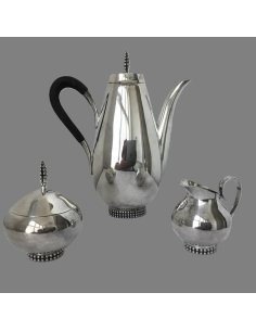 3-teiliges Art Déco Mokka Service in Sterling Silber mit Perlendekor.