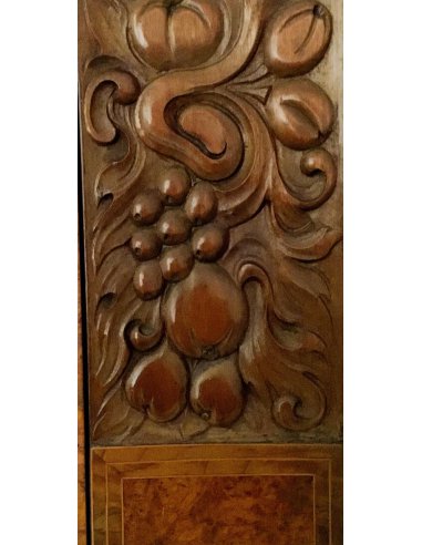 Art Deco display cabinet made of burl wood veneer, detail of the floral carving