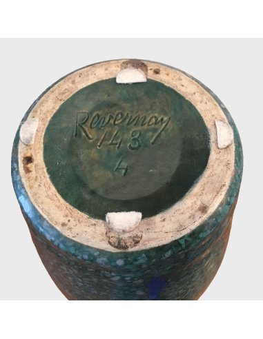 Ceramic Vase Art Deco by Revernay, atelier Utzschneider, marked "Revernay" on the base with the shape and decoration no. 143/4.