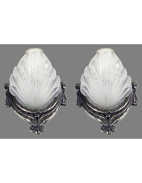 Pair of Art Deco wall lights made of satin-finished pressed glass in shell shape in a metal frame made of silver bronze