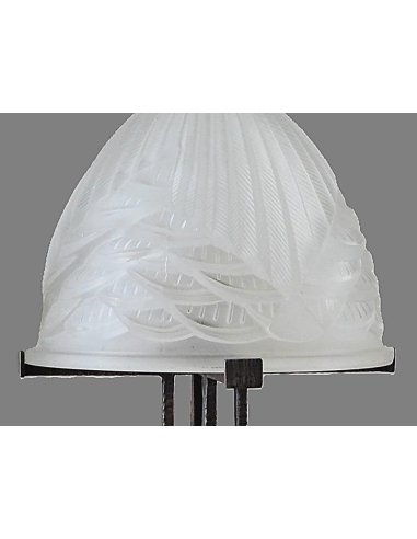 Schirm der Art Déco Tischlampe von Charles Schneider aus Mattglas mit Kieferndekor auf Schmiedeeisen_Fuß