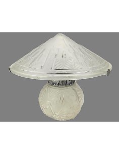Kugelige Tischlampe von Muller Frères aus Glas mit Pagodenschirm, stilisiert mit Pfauen- und Blattmotiv.