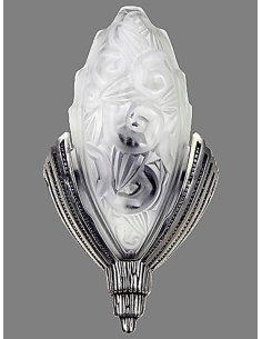 Paire d'appliques Art Déco: douille en bronze argenté en forme de corne, abat-jour en verre dépoli stylisé d'un motif floral 2
