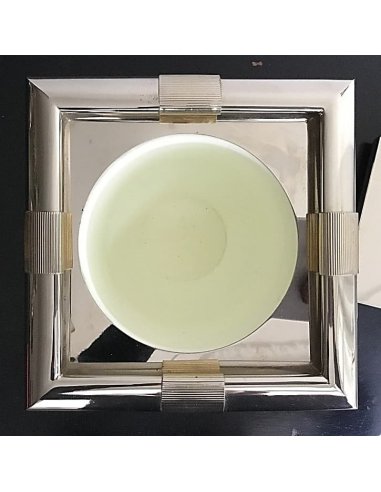 Einsatz aus Kunststoff des würfelförmigernEiswürfelbehälters, verchromt, mit Deckel, Entwurf Tommaso Barbi, Made in Italy