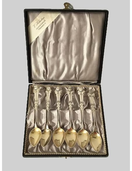 Sechs Silberne Jugendstil Mokkalöffel im Etui von V. Holmstrup (Juwelier und Goldschmied), Kopenhagen.