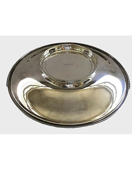 Backside of Art Deco silver bowl Wolfers Frères with pearl pattern, hallmarked Wolfers, A 800 et numbered  J 293