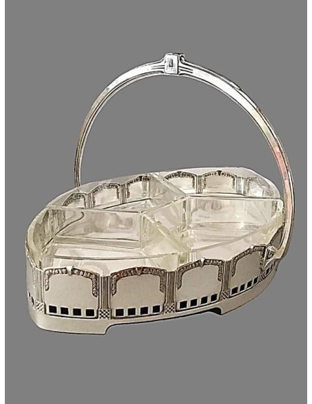 Art Nouveau serving basket, probably WMF circa 1910. Silver-plated with handle, crystal glass inserts, body with arcade decor